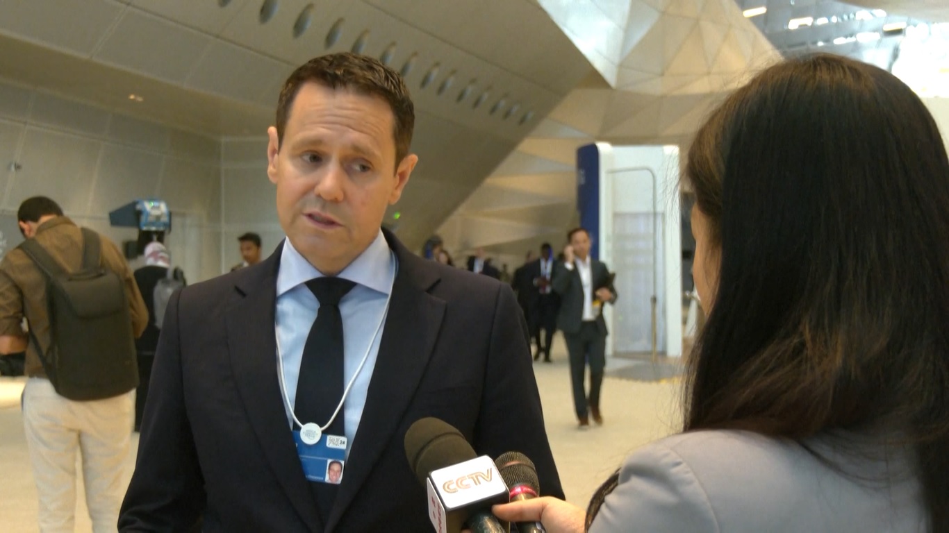 Para peserta acara tersebut mengatakan inovasi ilmiah dan teknologi Tiongkok telah mendukung dan mendorong pertumbuhan ekonomi dunia dengan mempromosikan kerja sama internasional