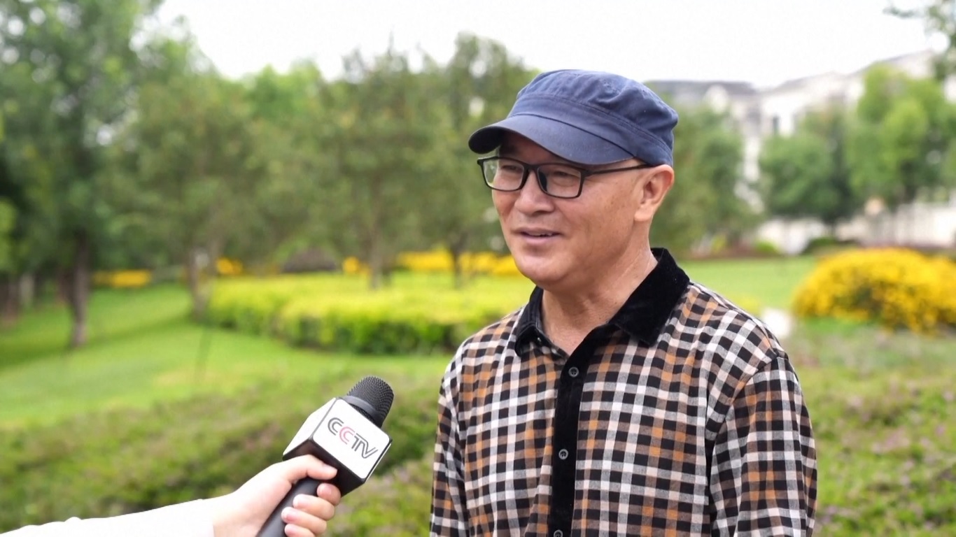 Dengan memperkenalkan teknologi produksi dan mesin pengolah yang canggih