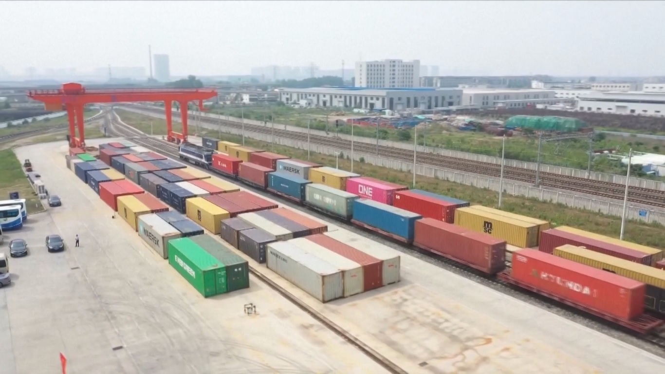 Dikenal sebagai wilayah yang paling dinamis secara ekonomi di Tiongkok