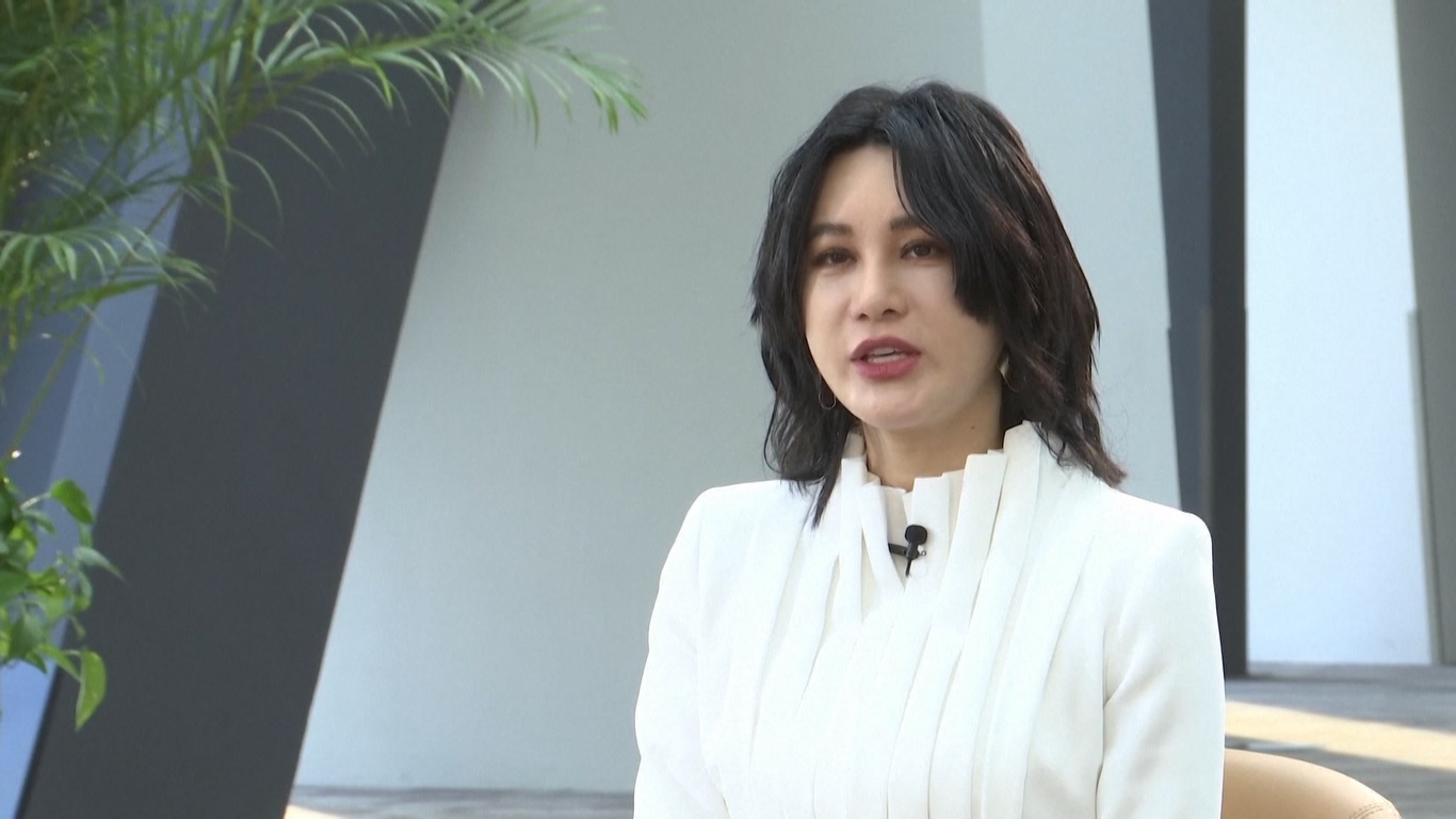 Tahun ini menandai ulang tahun ke-60 sejak Tiongkok dan Prancis secara resmi menjalin hubungan