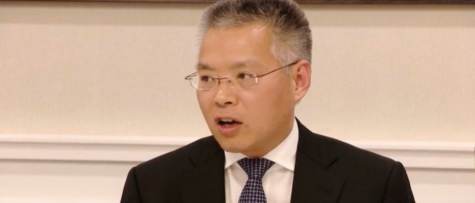 Sekjen Komite Sentral Partai Komunis Vietnam Nguyen Phu Trong akan melakukan kunjungan resmi ke Tiongkok pada 30 Oktober hingga 2 November mendatang memenuhi undangan Presiden Tiongkok Xi Jinping