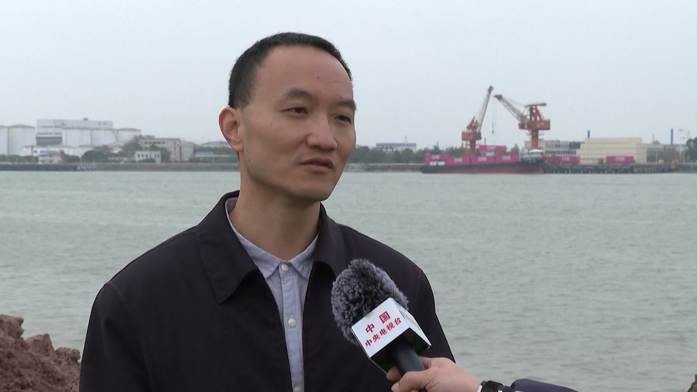 Akibat kesalahan pengoperasian oleh awak kapal