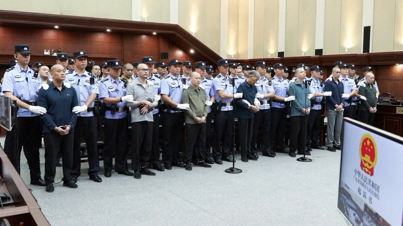 Tiongkok Mengeksekusi Empat Anggota Kelompok Kriminal yang Berbasis di Myanmar