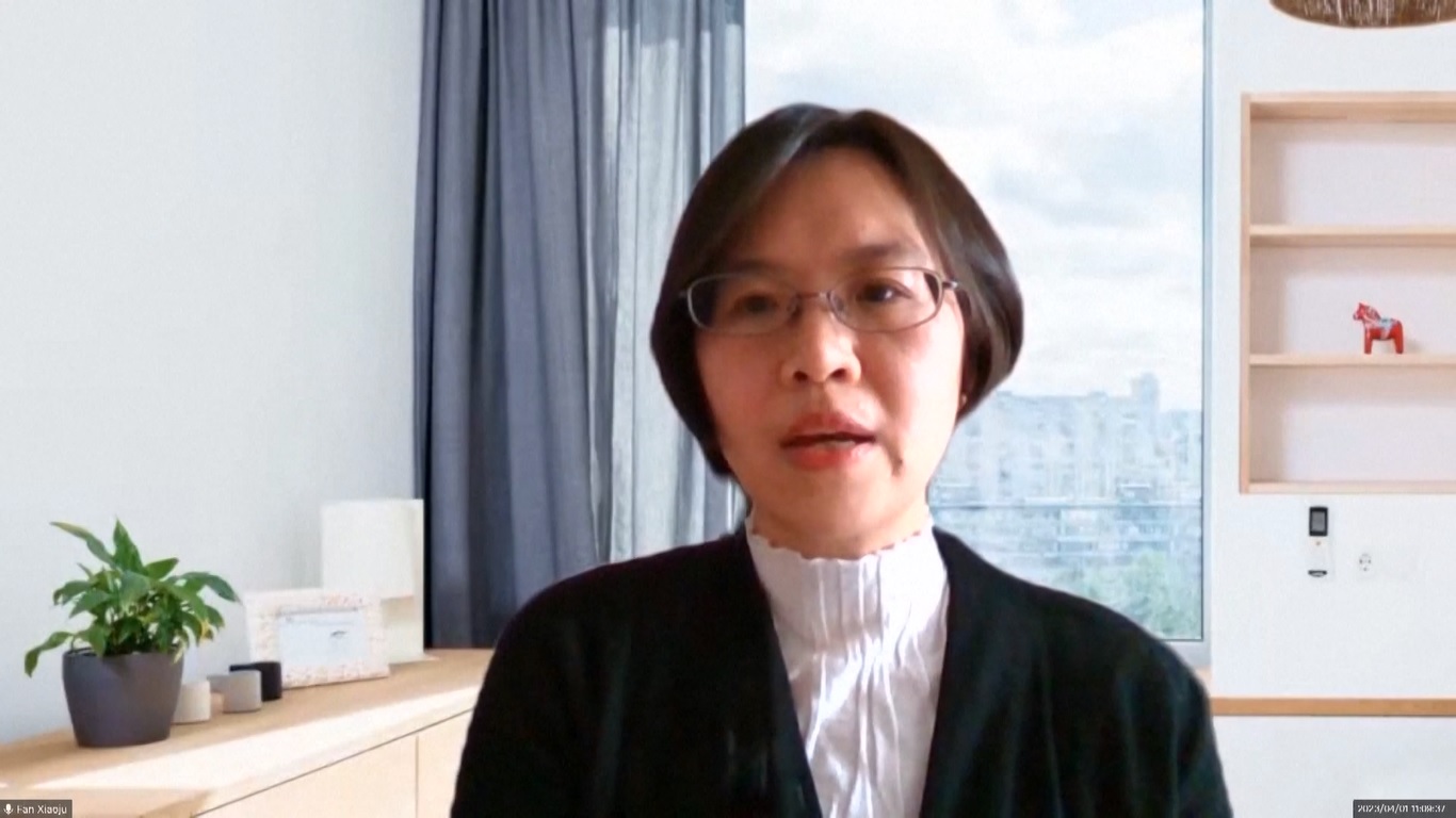 Ini merupakan kunjungan pertama ke Tiongkok yang dilakukan oleh diplomat senior Jepang dalam tiga tahun terakhir