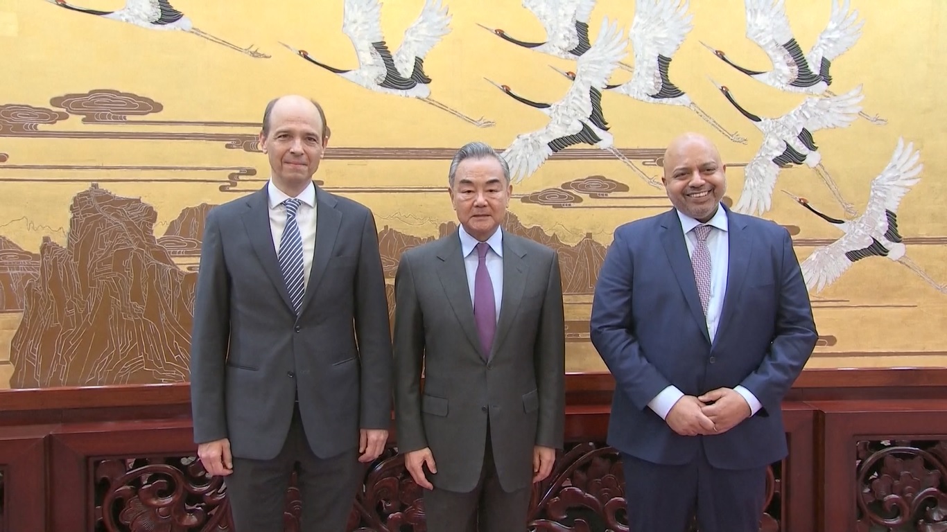 Albanai dan Marschik