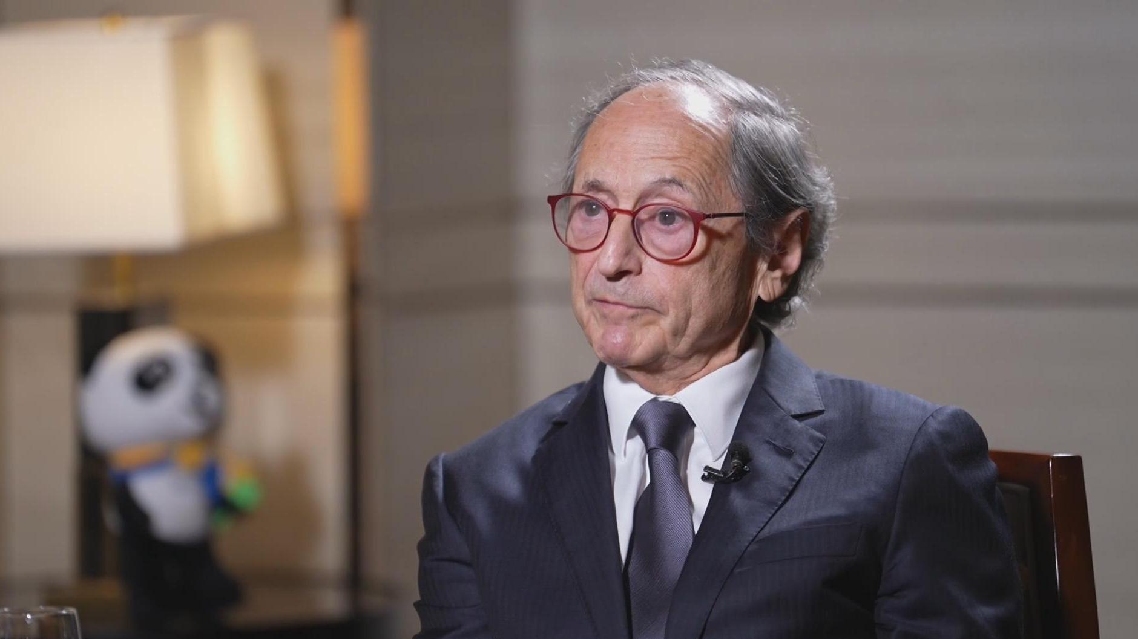 Michael Levitt: AI Tidak akan Sepenuhnya Menggantikan Manusia dalam Waktu Dekat