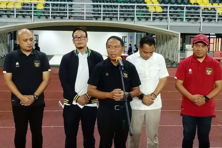 Menteri Pemuda dan Olahraga (Menpora) Zainudin Amali menegaskan pemerintah tidak akan mengintervensi PSSI dalam melakukan transformasi sesuai rekomendasi Tim Gabungan Independen Pencari Fakta (TGIPF)