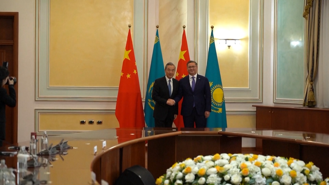 Tiongkok sangat menghargai bahwa Kazakhstan telah menegaskan kembali ketaatannya pada prinsip Satu-Tiongkok