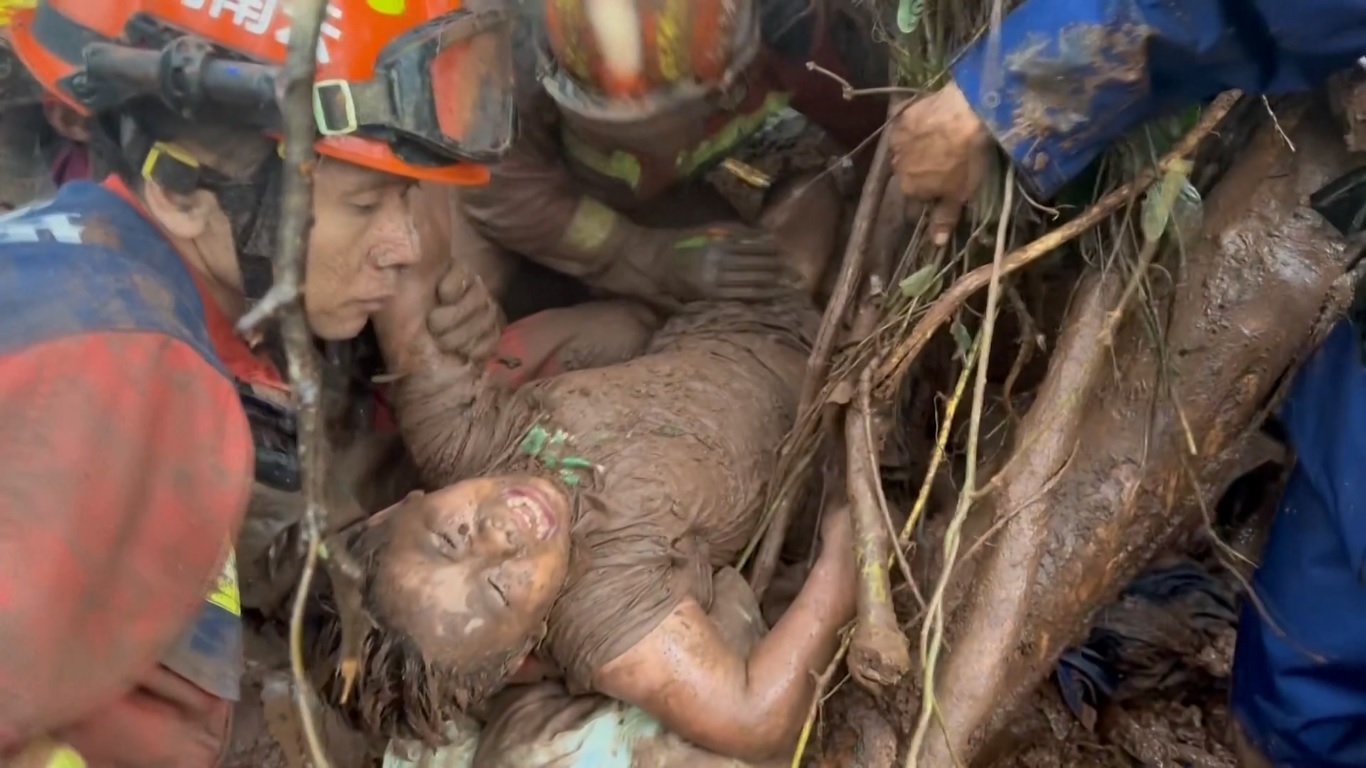 4 Orang Tewas, 1 Orang Selamat dari Tanah Longsor di Yunnan