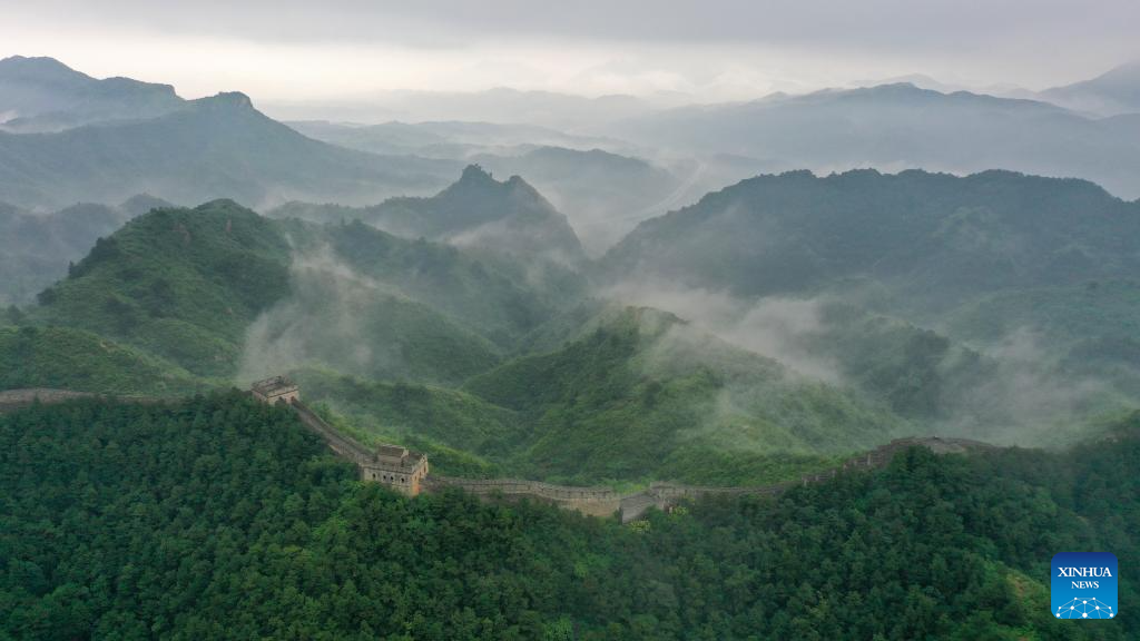 Pemandangan Tembok Besar di Chengde, Tiongkok Utara