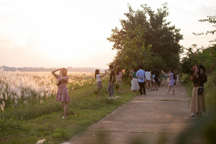 Otoritas penegak hukum dari Tiongkok