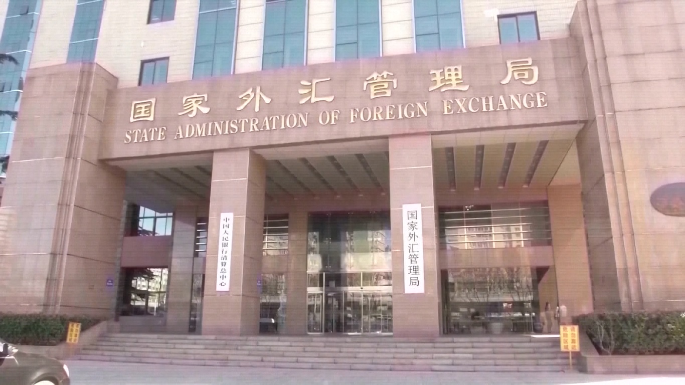 SAFE mengaitkan penurunan tersebut dengan dampak gabungan dari translasi mata uang dan perubahan harga aset