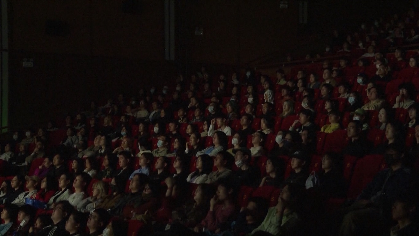 Pendapatan Box Office Musim Panas Tiongkok Capai 2 Miliar Yuan