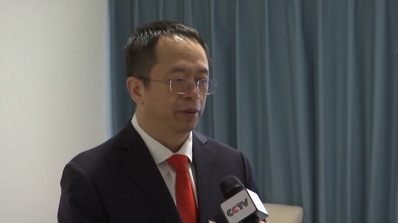 Data dari Akademi Teknologi Informasi dan Komunikasi Tiongkok menunjukkan bahwa Tiongkok memiliki lebih dari 4400 perusahaan AI pada akhir tahun 2023