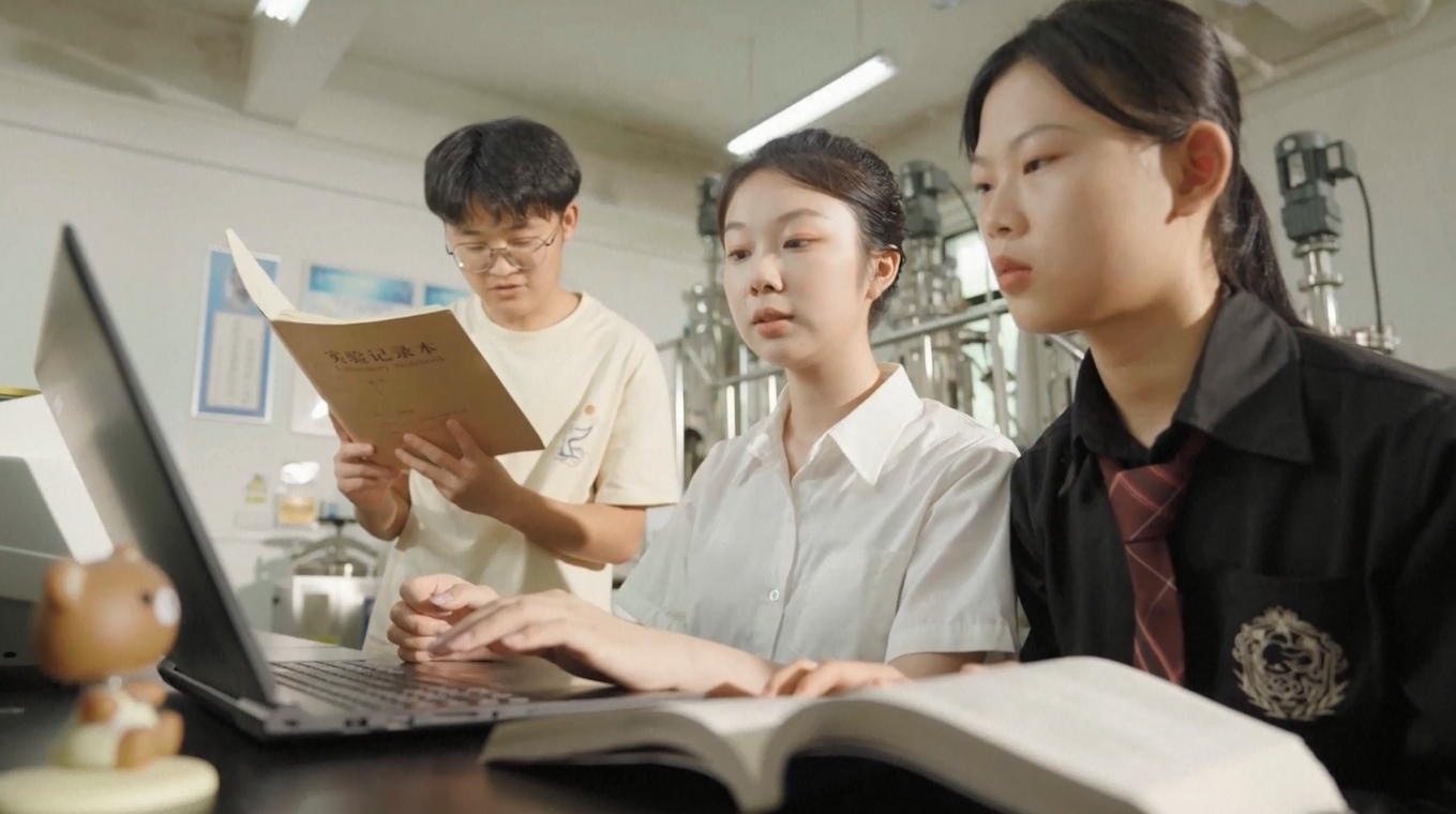 Tiongkok Tambahkan 38 Jurusan Baru ke dalam Katalog Pendidikan Tinggi