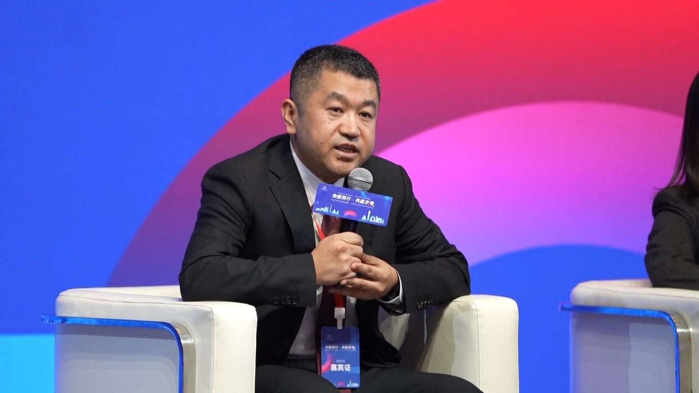 Pertemuan tersebut merupakan bagian dari Pekan Industri dan Budaya Tiongkok-Prancis