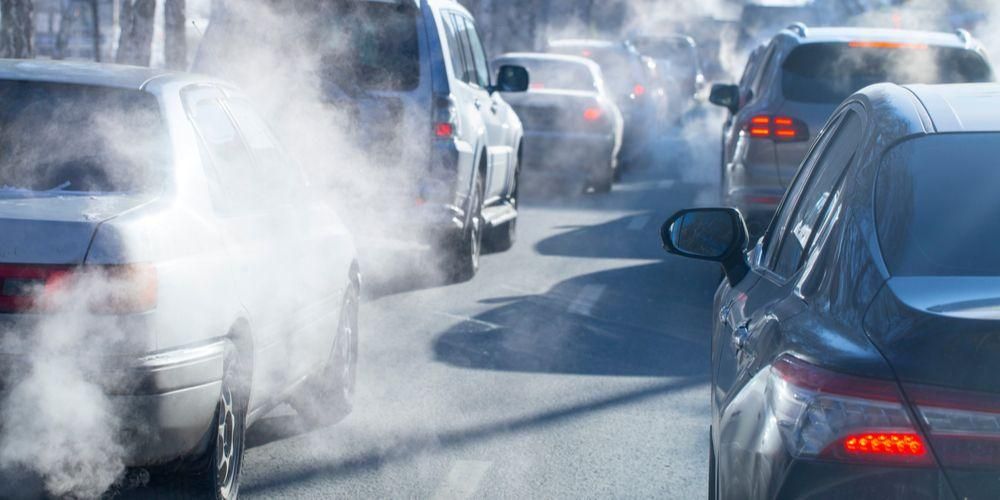 Pengemudi kendaraan yang dinyatakan tidak lolos uji emisi hanya diminta melalukan servis di bengkel terpercaya