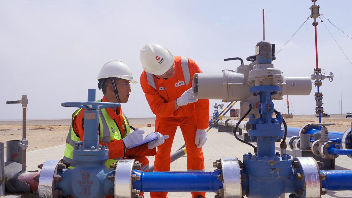 China Petrochemical Corp mengumumkan rencana pada bulan April
