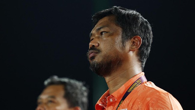Pelatih timnas Thailand U-23 Issara Sritaro dua kali beruntun dipermalukan Timnas Indonesia U-23 setelah kalah 1-3 pada semifinal Piala AFF U-23 2023