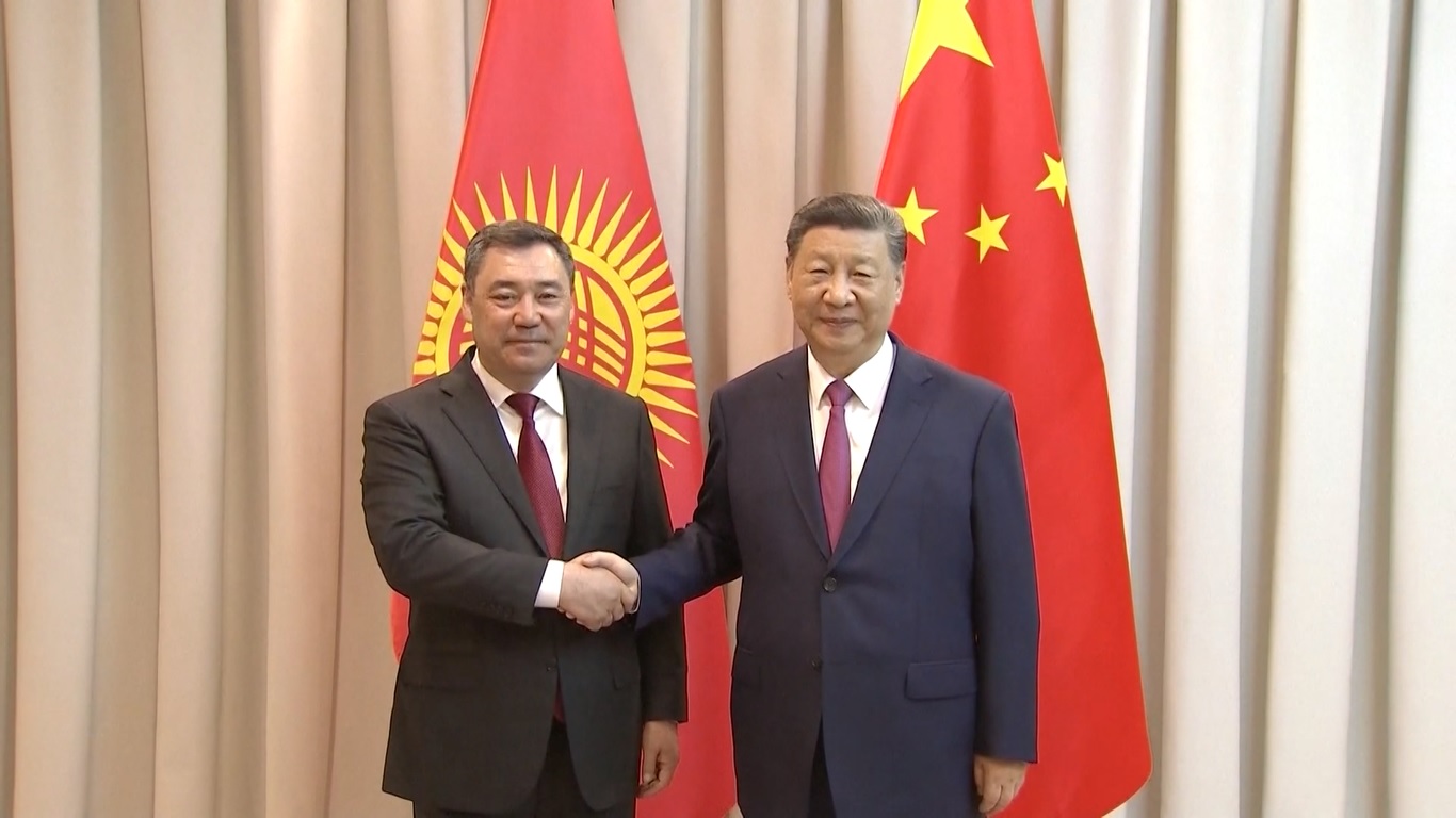 Kedua pemimpin bertemu di ibu kota Kazakhstan menjelang Pertemuan ke-24 Dewan Kepala Negara Organisasi Kerja Sama Shanghai atau Shanghai Cooperation Organization (SCO)