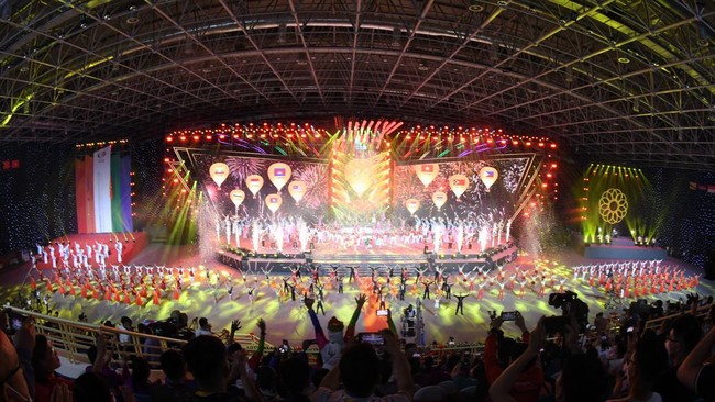 Wakil Perdana Menteri Kamboja Samdech Pich Sena Tea Banh menyebut biaya penyelenggaraan SEA Games 2023 dan ASEAN Para Games 2023 mencapai US$118 juta atau setara dengan Rp1