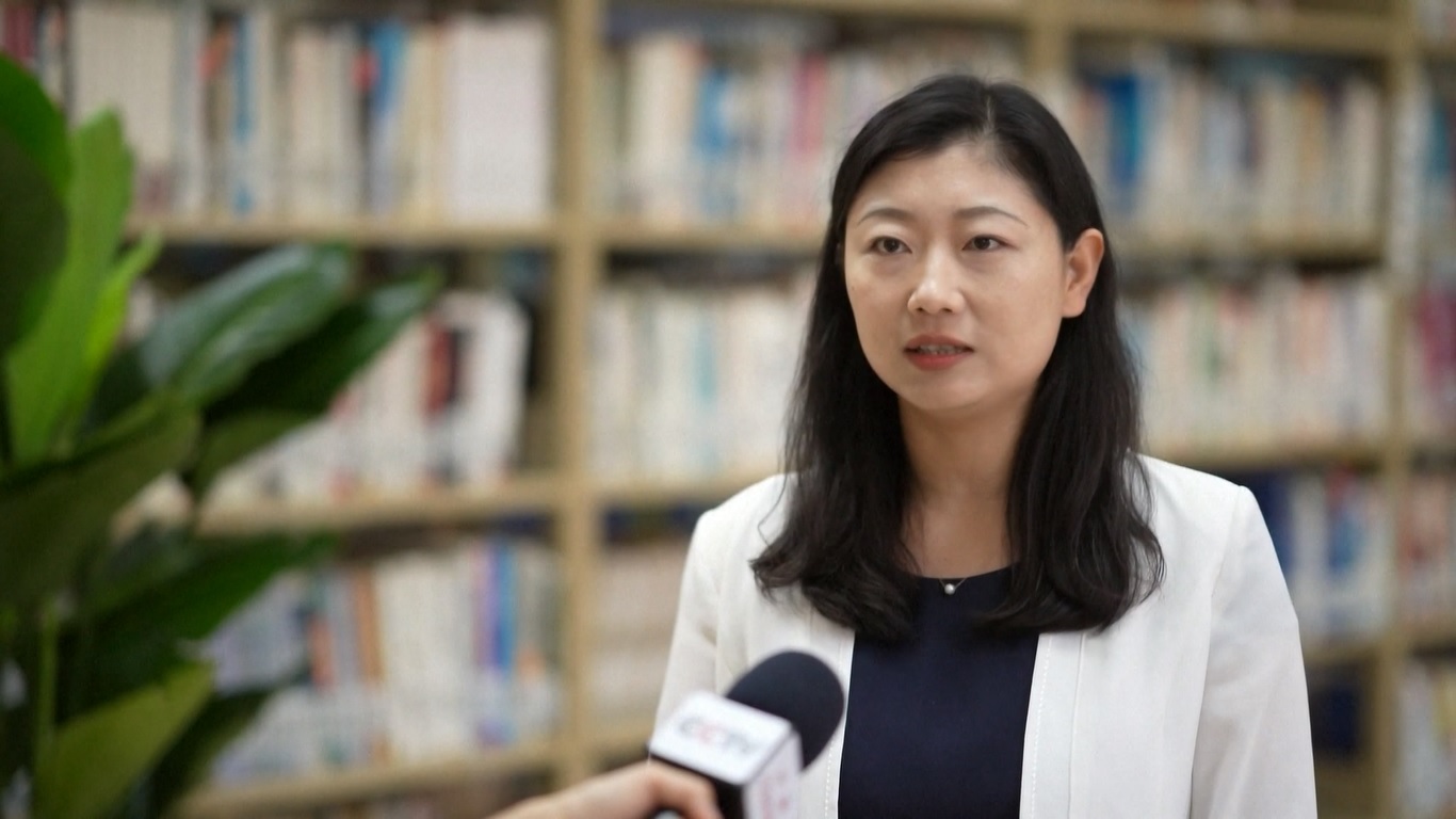 Program tersebut menetapkan delapan jenis peralatan