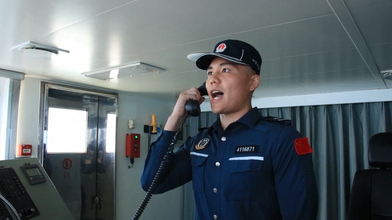 Setelah menerima peringatan dari otoritas penjaga pantai daratan