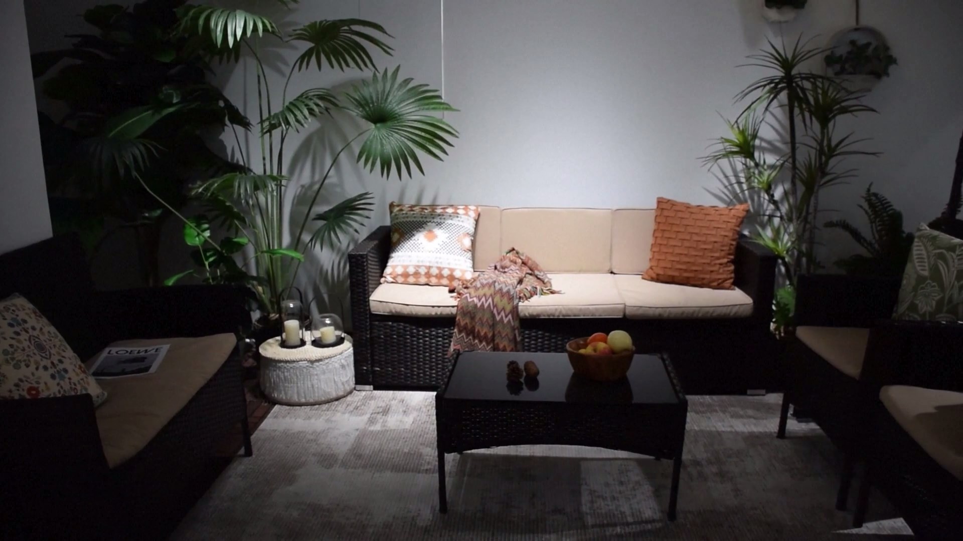 Sejumlah merek dan produk Tiongkok semakin mendapat pengakuan dari konsumen luar negeri karena mereka memanfaatkan tren lokal dan menyesuaikan produk mereka untuk memenuhi preferensi dengan manufaktur berkualitas tinggi Sektor perabot rumah tangga adalah salah satu sektor yang mengejar perluasan pasar seiring dengan pertumbuhan melalui inovasi produk dan peningkatan layanan