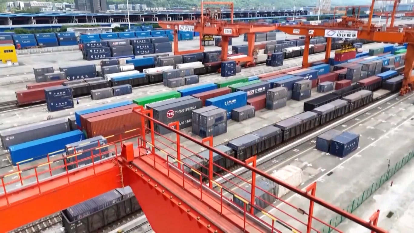 Perdagangan Luar Negeri Zona Ekonomi Chengdu-Chongqing Naik 6,1 Persen dalam 7 Bulan Pertama 2025