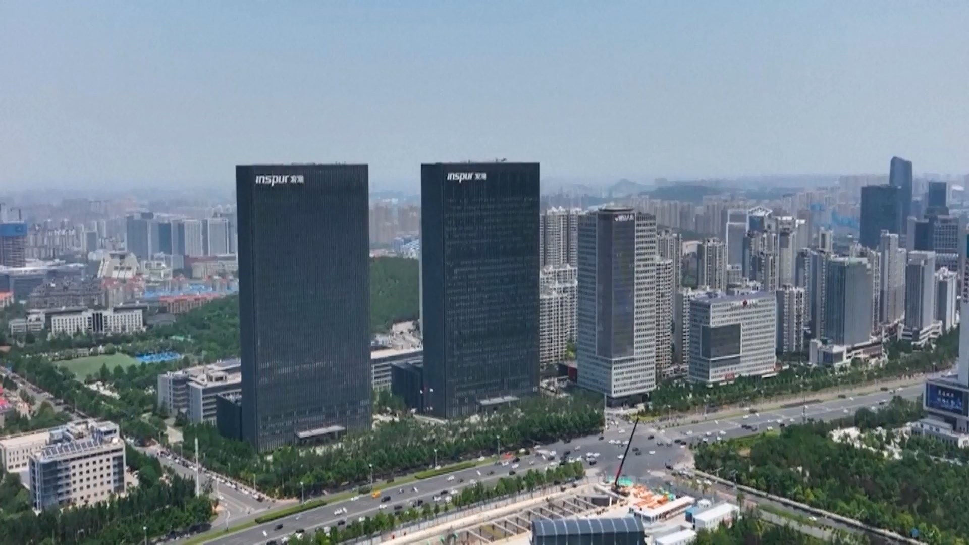 Pendapatan bisnis gabungan dari perusahaan-perusahaan ini mencapai 531 miliar yuan