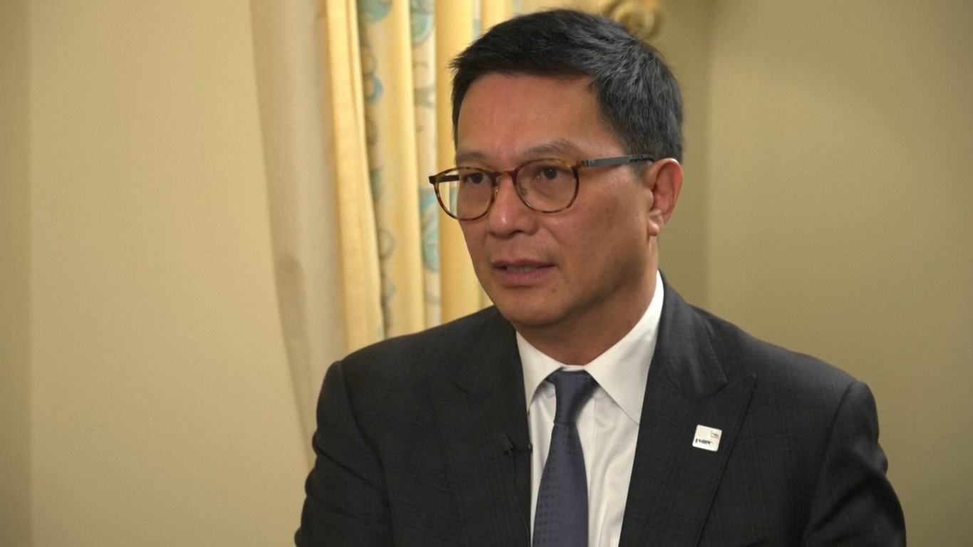 Jumlah CEO yang optimis terhadap pertumbuhan ekonomi global meningkat dua kali lipat dari 18 persen menjadi 38 persen Para CEO juga percaya diri dalam berinvestasi di Tiongkok