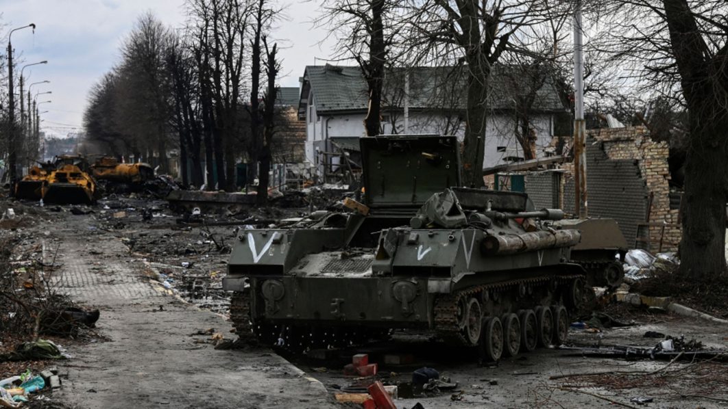 Amerika Serikat dan sekutunya telah memberi Ukraina sejumlah dana dan senjata setelah Rusia menginvasi negara pro-Barat tersebut pada Februari 2022 