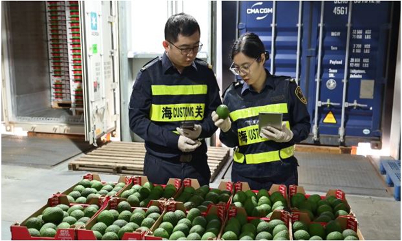 Shanghai sendiri menyumbang 6