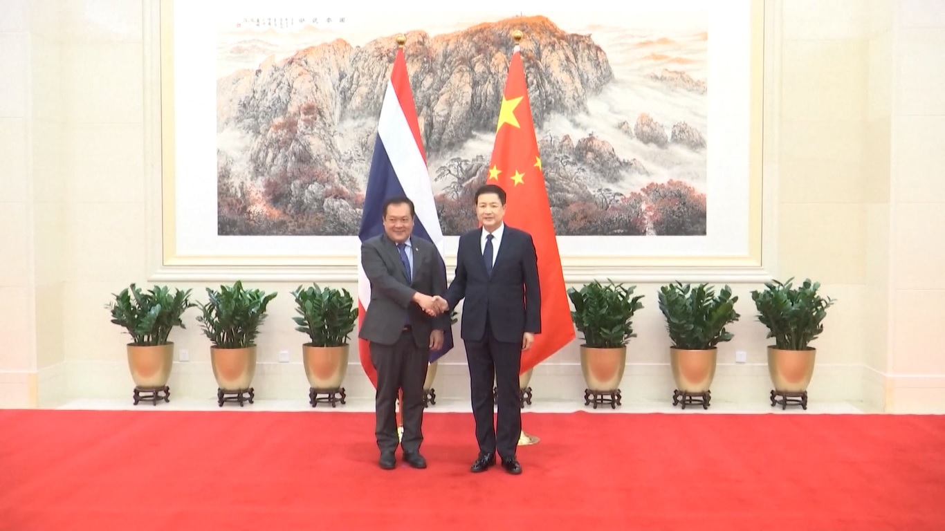 Wang menyatakan bahwa Tiongkok dan Thailand adalah tetangga yang baik