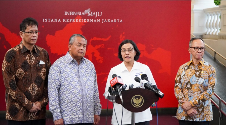 Anggota KSSK juga menyampaikan kepada Presiden bahwa koordinasi antara kebijakan fiskal dan moneter akan terus disinkronkan guna menghadapi tantangan dalam menjaga stabilitas perekonomian