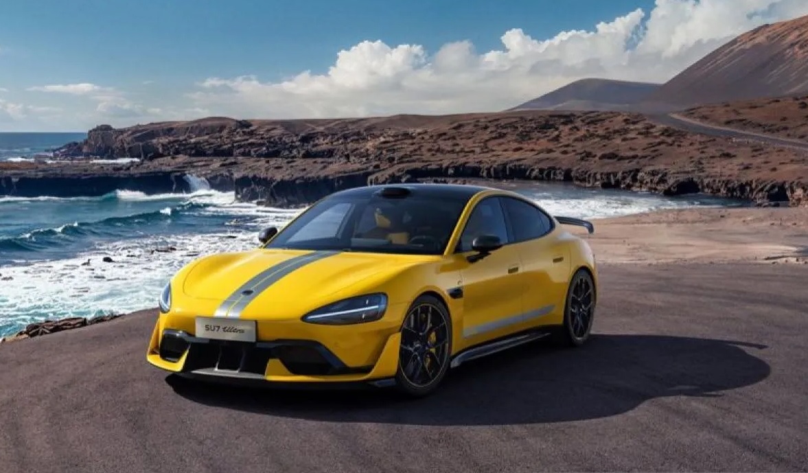 Sistem ini menggunakan data berkendara di dunia nyata untuk meningkatkan prediksi rute dan menyesuaikan keputusan berkendara berdasarkan kondisi waktu nyata