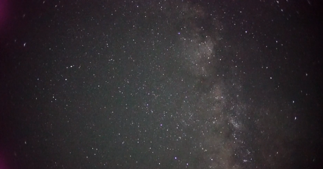 Para Penggemar Fotografi di Mongolia Dalam Abadikan Momen Memukau Hujan Meteor Perseid