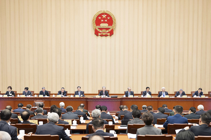 Presiden Tiongkok Xi Jinping menandatangani perintah presiden nomor 41