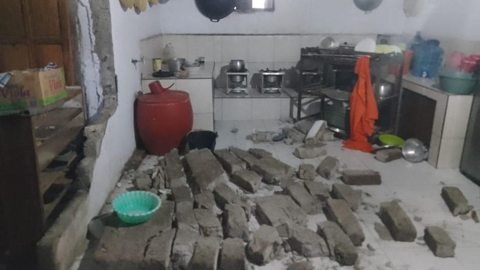 BNPB menyebut akibat gempa M 7