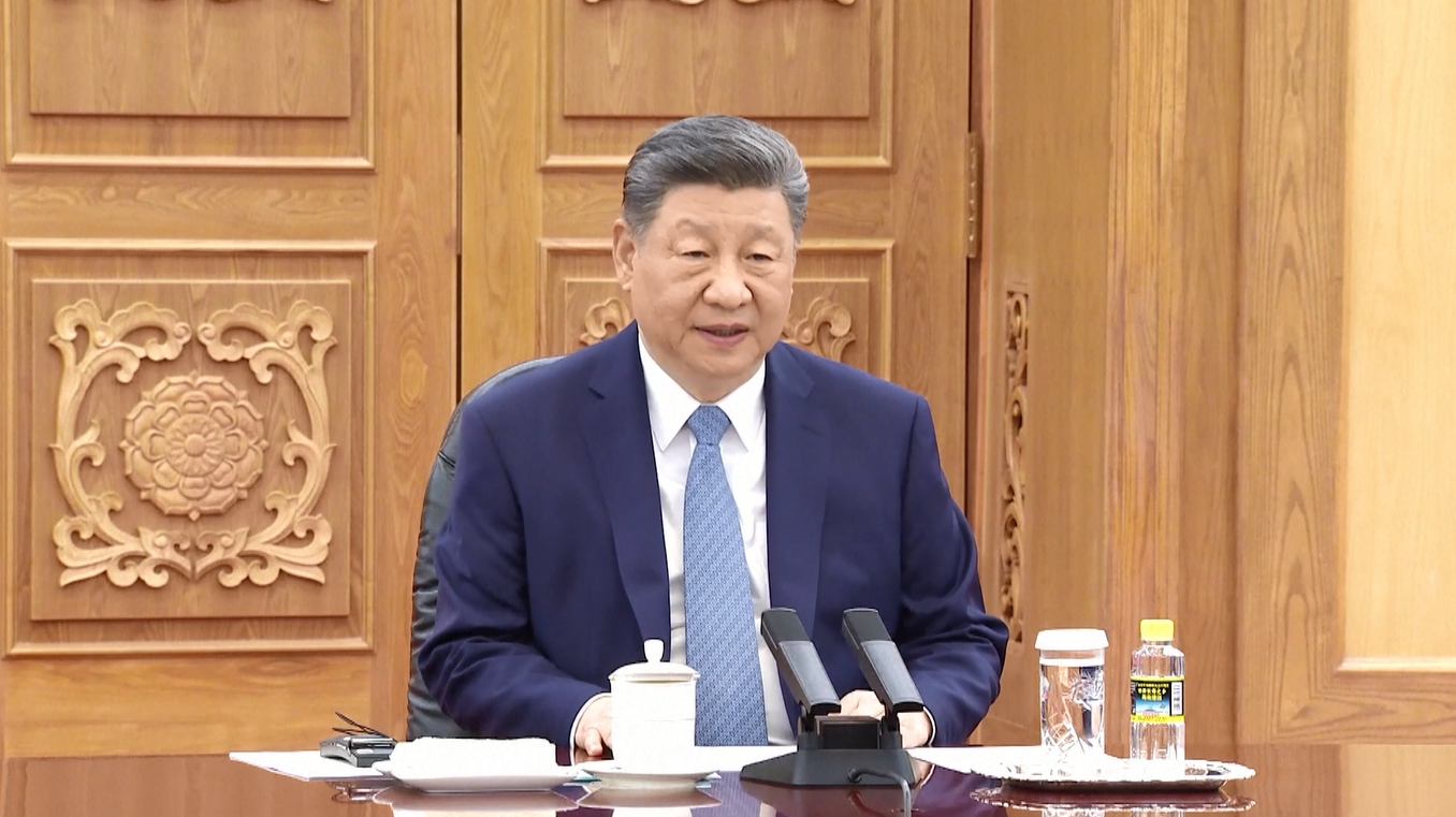 Xi Jinping Desak Upaya untuk Membangun Hubungan Tiongkok-UEA yang Lebih Stabil dan Kuat