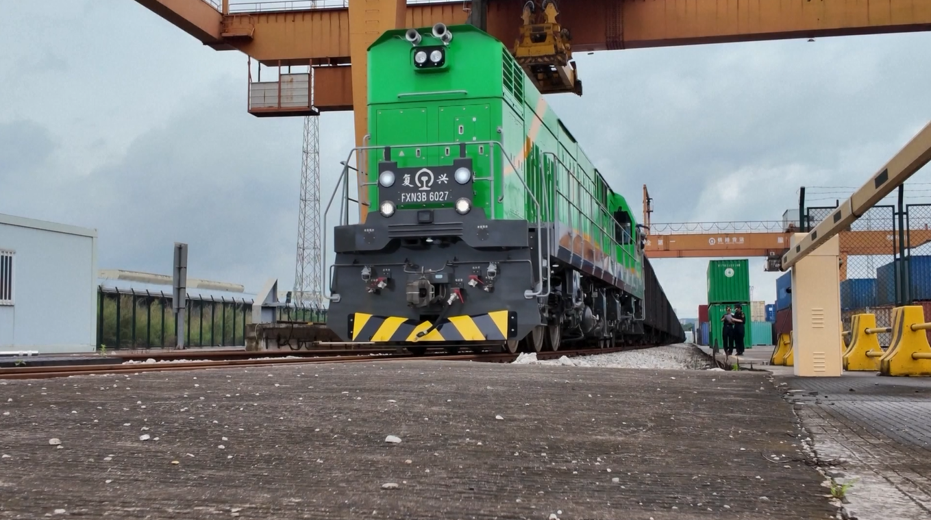 Nilai Pengiriman melalui Rute Ekspres E-Commerce Kargo Tiongkok-Eropa yang Berangkat dari Guangzhou Lampaui 900 Juta Yuan