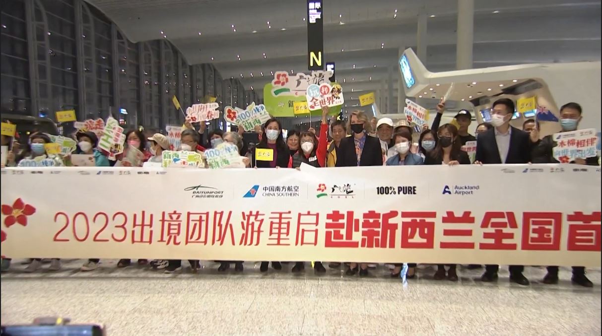 Meniadakan pengujian COVID-19 wajib untuk pelancong yang kembali dari tujuan luar negeri menawarkan kenyamanan lebih bagi pelancong dan membantu mereka menghemat uang