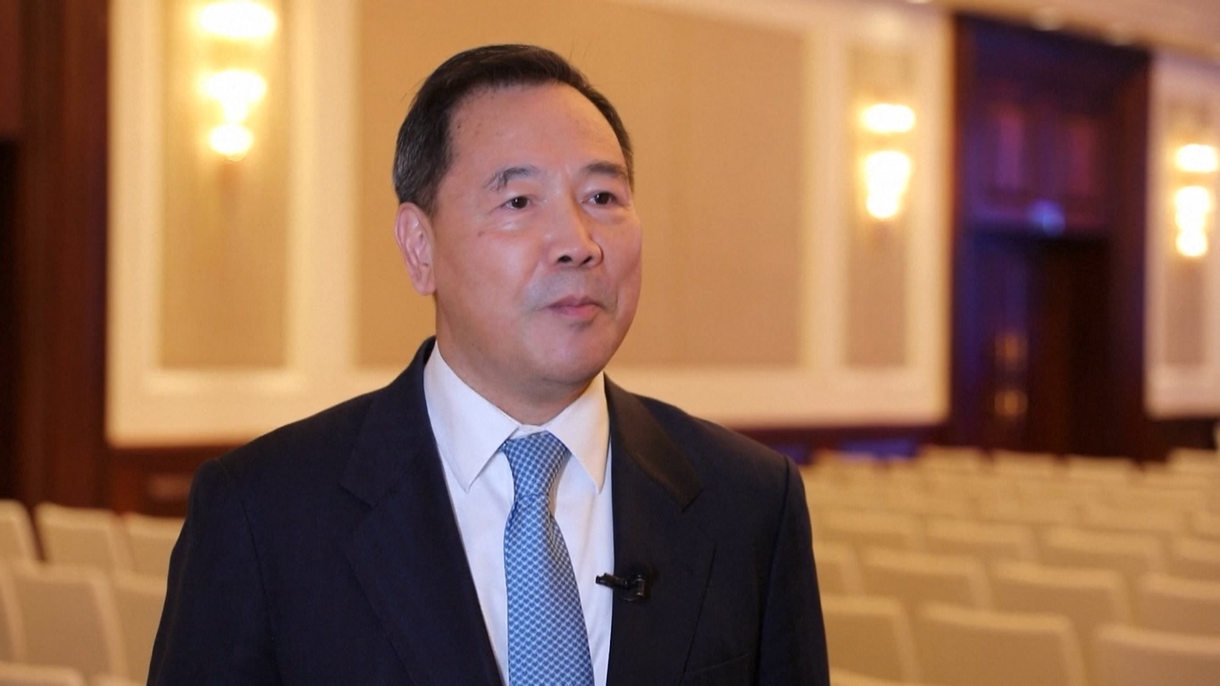 Kuliah ini dipersembahkan oleh Kamar Dagang Amerika (AmCham)