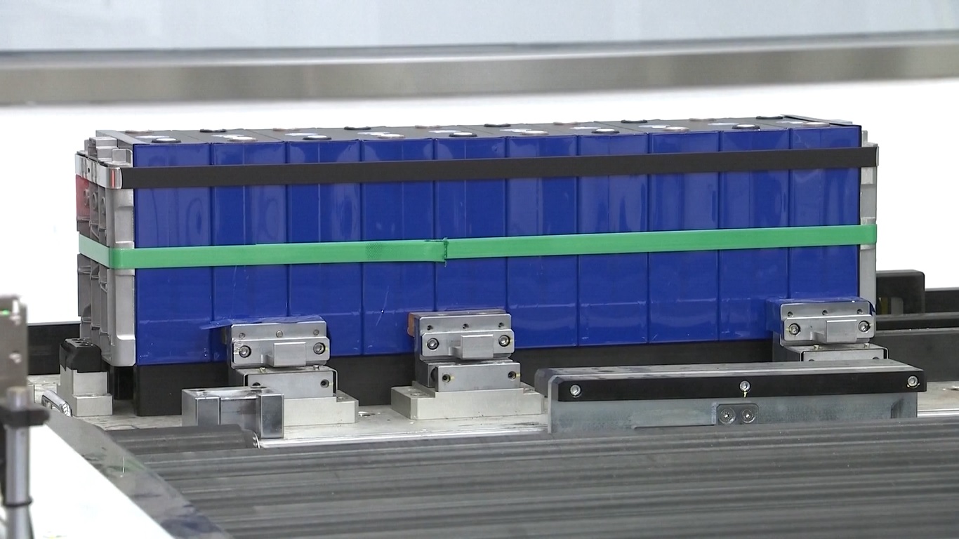 Menurut data dari Kementerian Perindustrian dan Teknologi Informasi Tiongkok