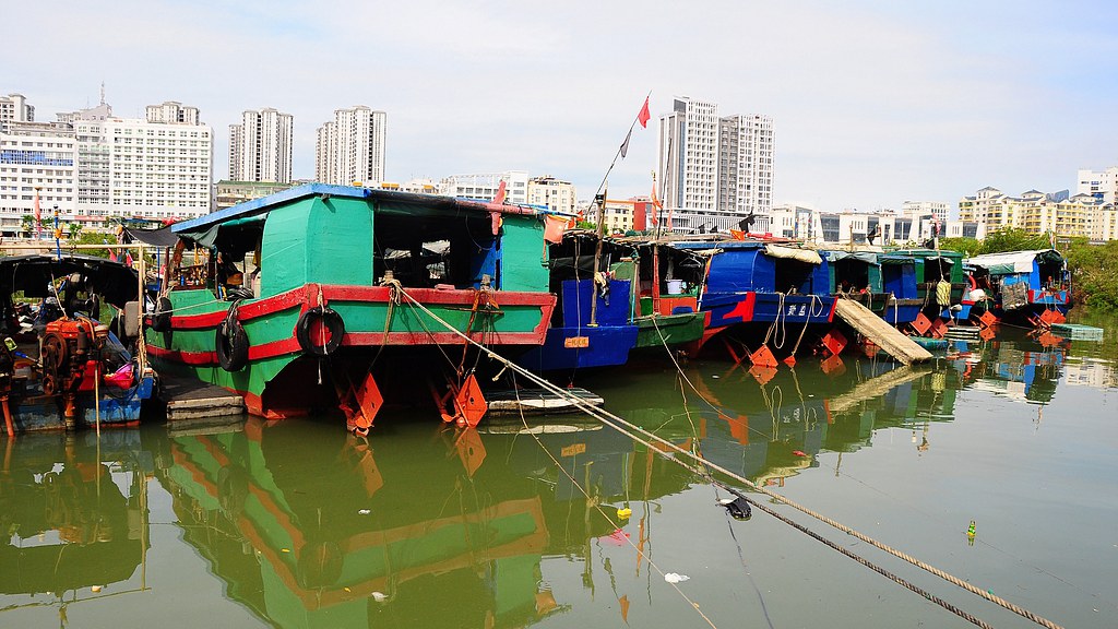 Topan Super Ragasa Dekati Tiongkok, Picu Respons Darurat Besar-Besaran