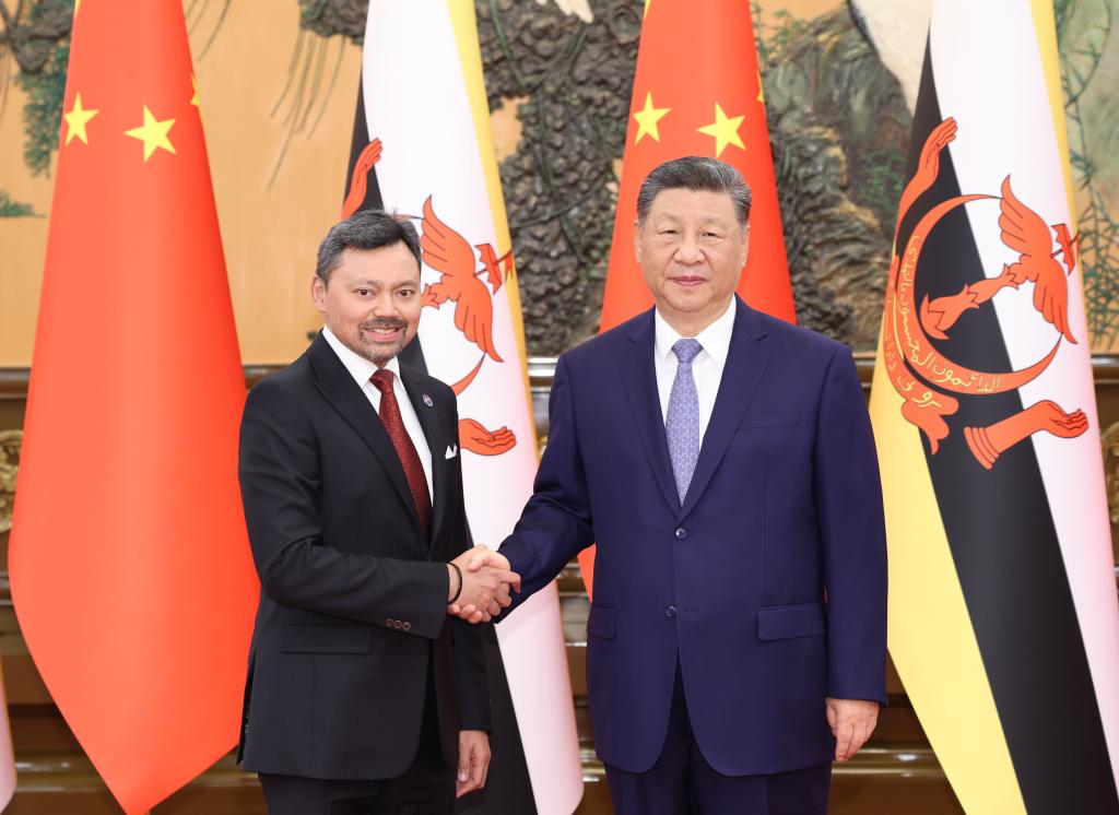 Xi Bertemu Dengan Putra Mahkota Brunei, Menyerukan Penguatan Kerja Sama Praktis
