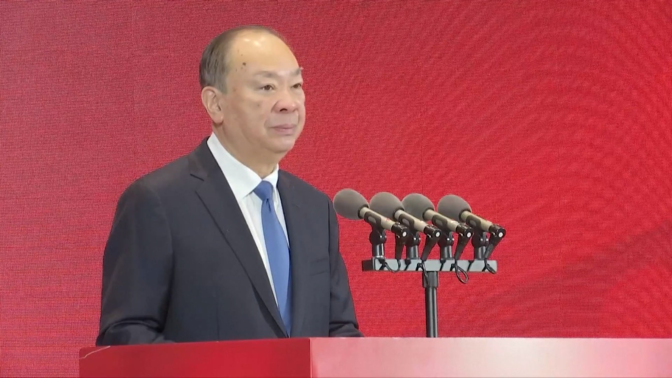 Lebih dari 200 orang