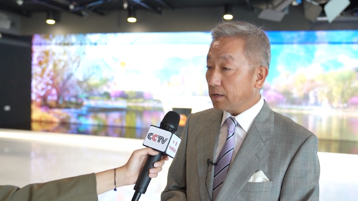 Acara ini juga menandai tonggak sejarah karena pertama kalinya Tiongkok mencatatkan obligasi negaranya di Timur Tengah