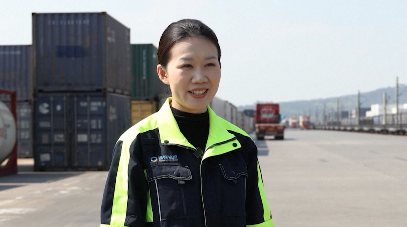 Jalur Kereta Api Tiongkok-Laos telah Mengangkut Lebih dari 80 Juta Ton Kargo sejak Beroperasi