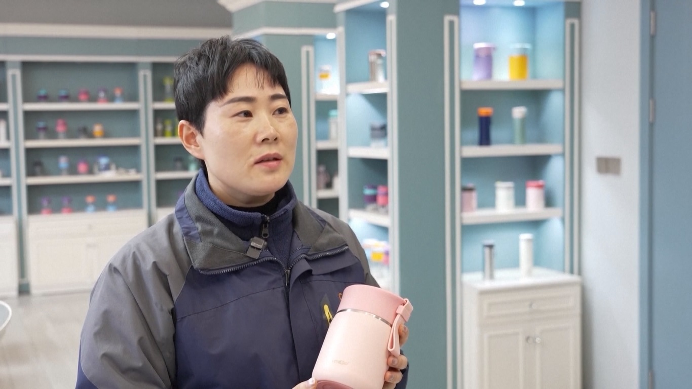 Merek milik sendiri Tiongkok juga meningkatkan pangsa ekspor mereka sebesar 0